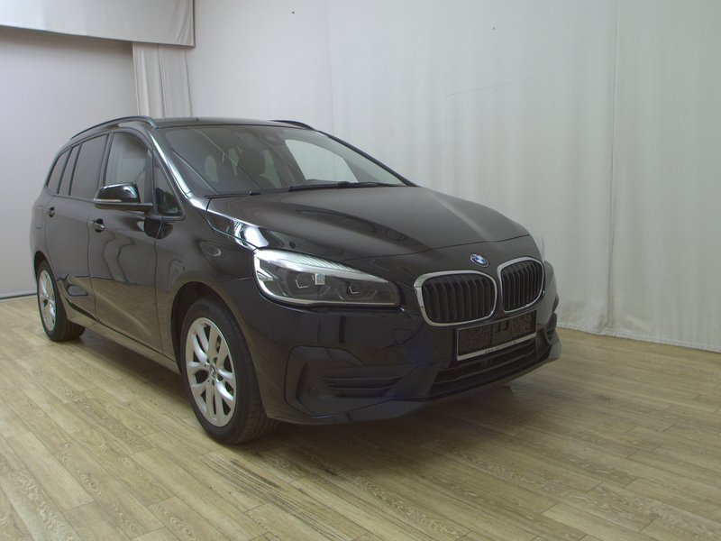 BMW 218d automatik Advantage — 3