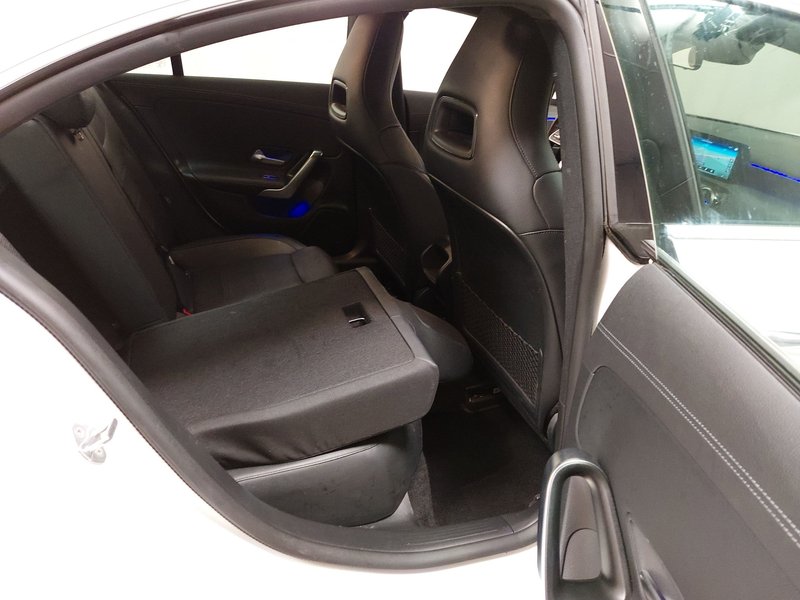 Mercedes-Benz CLA 250 e automatik Progressive • LED • djelomično koža — 11