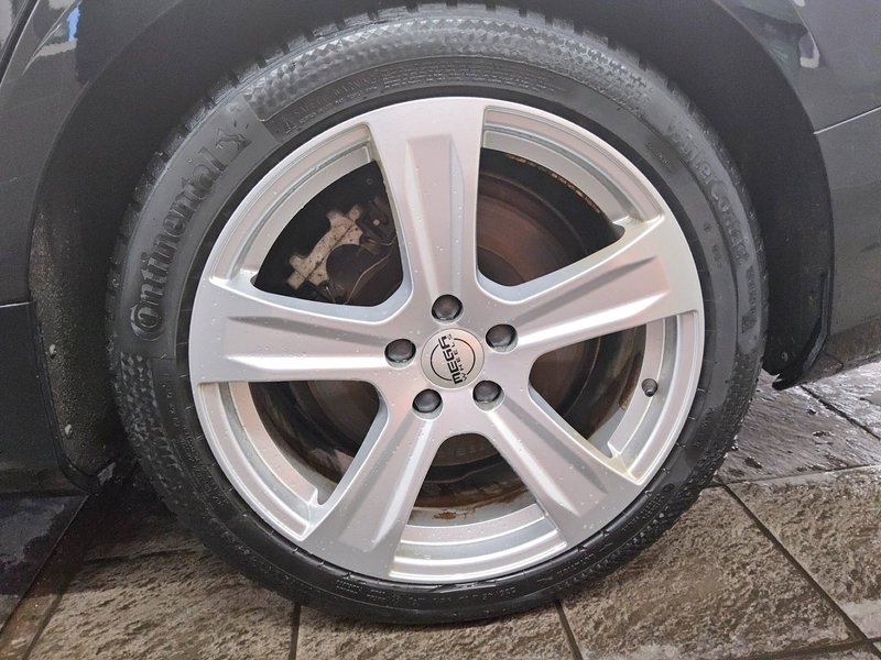 Volvo V60 T6 AWD R-Design automatik • ACC • LED — 11
