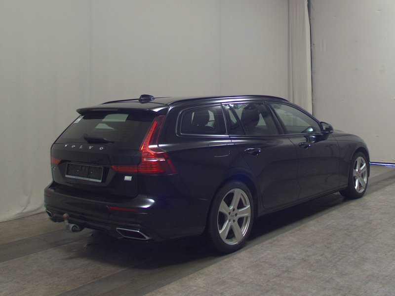 Volvo V60 T6 AWD R-Design automatik • ACC • LED — 4