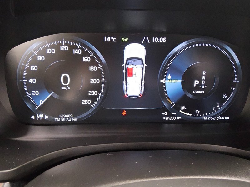 Volvo V60 T6 AWD R-Design automatik • ACC • LED — 8