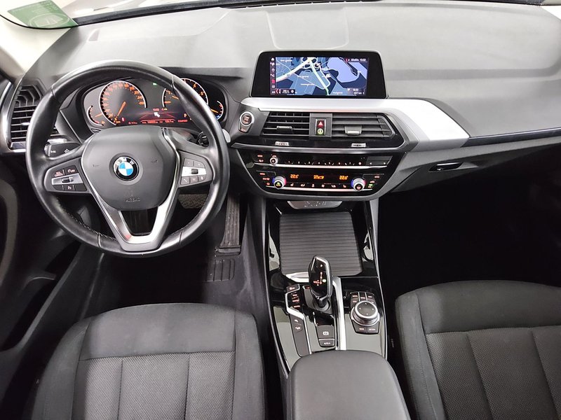 BMW X3 xDrive20i automatik Advantage • ACC • Full LED — 5