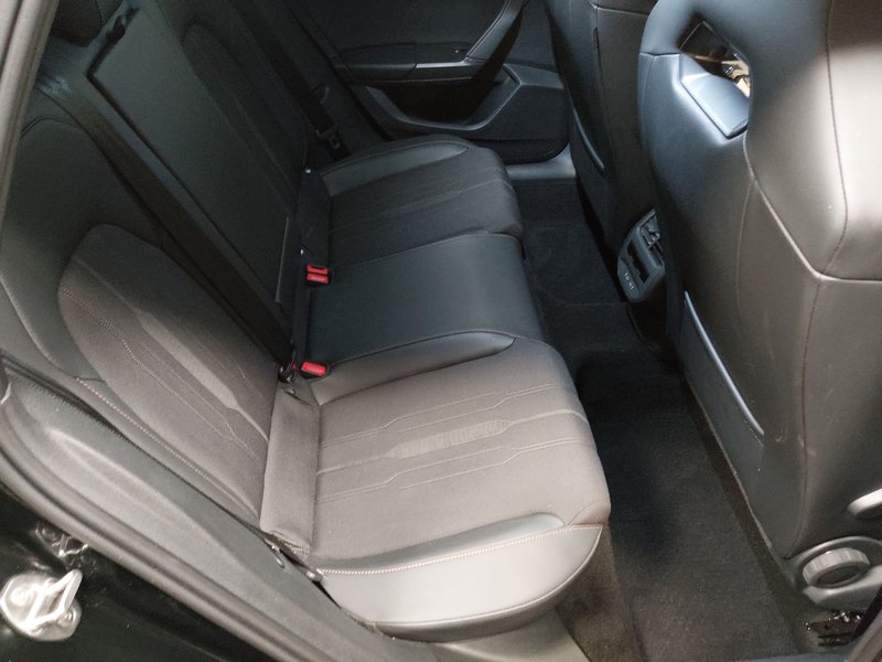CUPRA Leon Sportstourer 2.0 TDI automatik • ACC • Full LED — 12