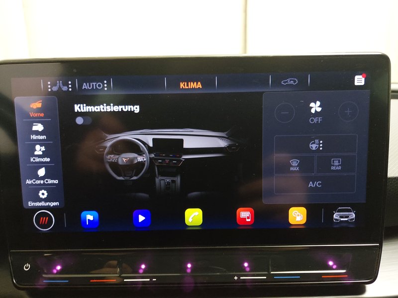 CUPRA Leon Sportstourer 2.0 TDI automatik • ACC • Full LED — 19
