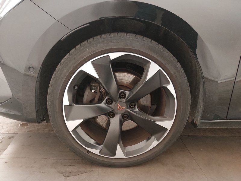 CUPRA Leon Sportstourer 2.0 TDI automatik • ACC • Full LED — 8