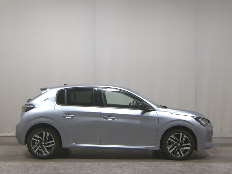 Peugeot 208 PureTech 100 Initiale • ACC • Full LED
