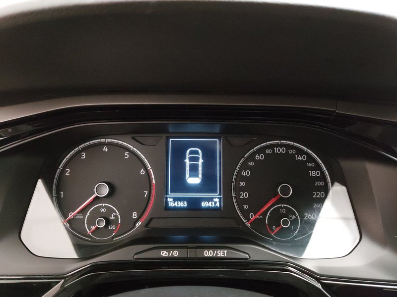 Volkswagen Polo 1.0 TSI • ACC — 20