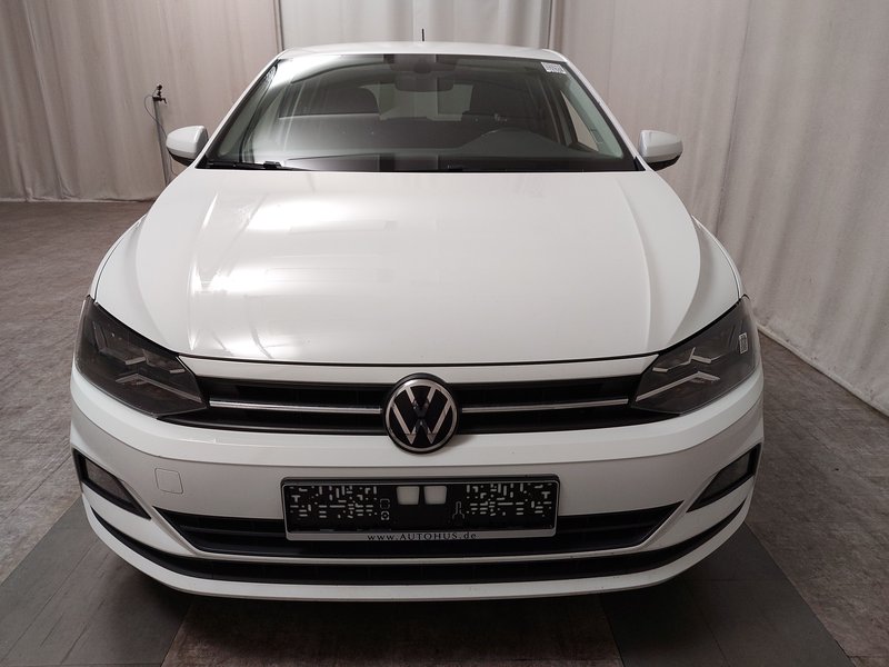 Volkswagen Polo 1.0 TSI • ACC — 9