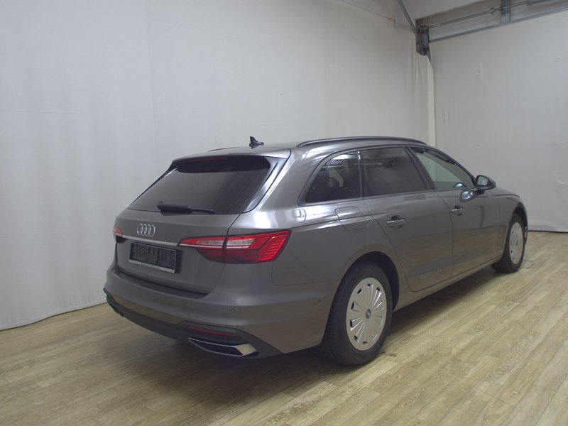 Audi A4 Avant 30 TDI automatik • asistent parkiranja • el. peta vrata — 4