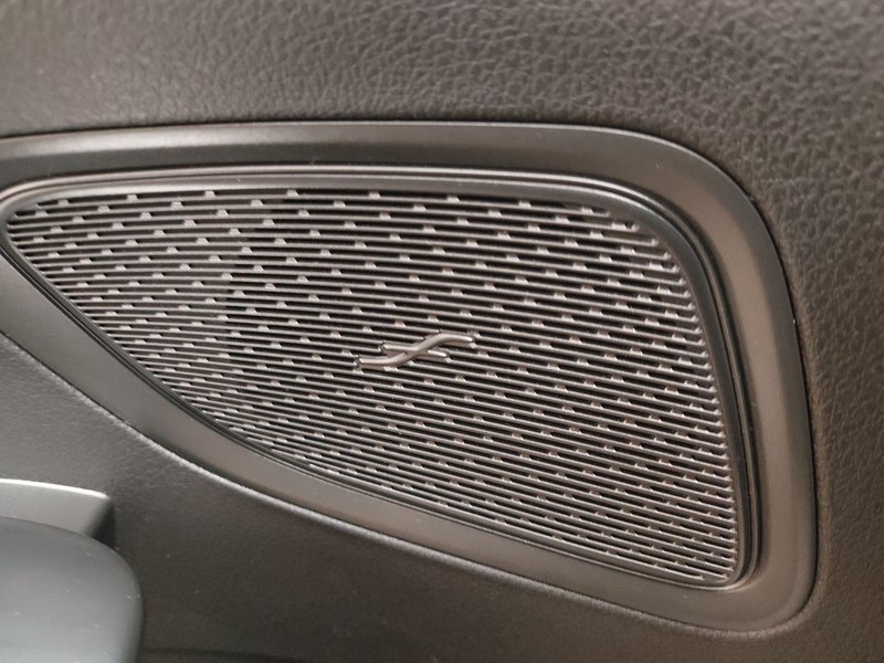 Mercedes-Benz C 220 d karavan automatik Avantgarde • AHK • ACC — 16