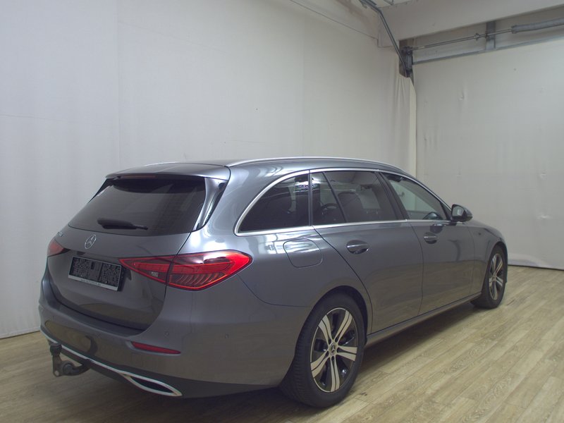 Mercedes-Benz C 220 d karavan automatik Avantgarde • AHK • ACC — 4