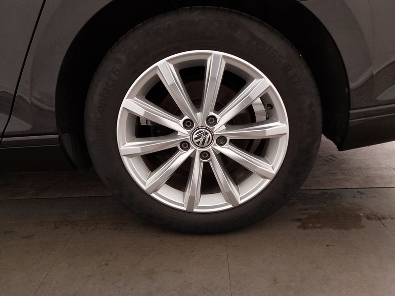 VW Passat Variant 1.5 TSI Business automatik • ACC • LED — 8