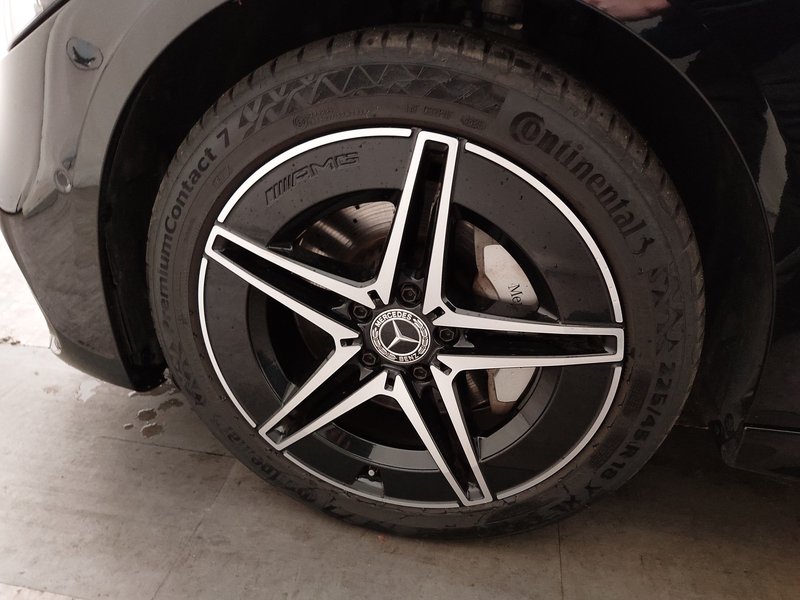 Mercedes-Benz C 300 e karavan automatik AMG Line • ACC • 360° kamera — 8