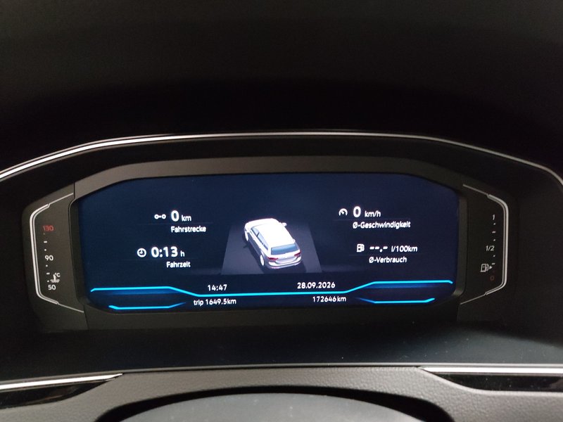 Volkswagen Passat Variant 2.0 TDI automatik Elegance • ACC • AHK — 21