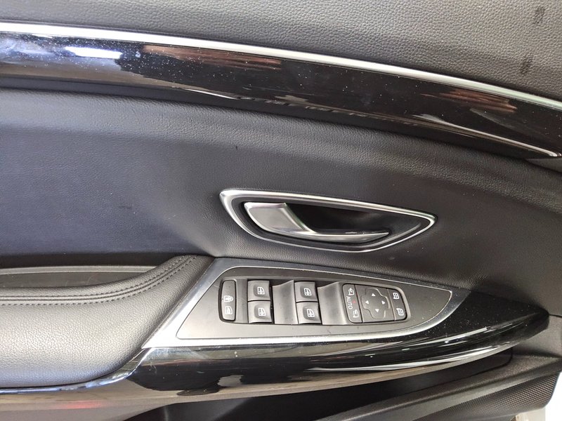 Renault Espace 2.0 dCi Techno automatik • ACC • LED — 9