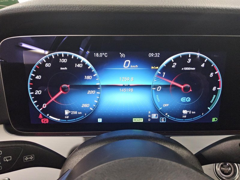 Mercedes-Benz E 300 de karavan automatik Avantgarde • 360° kamera • LED — 8