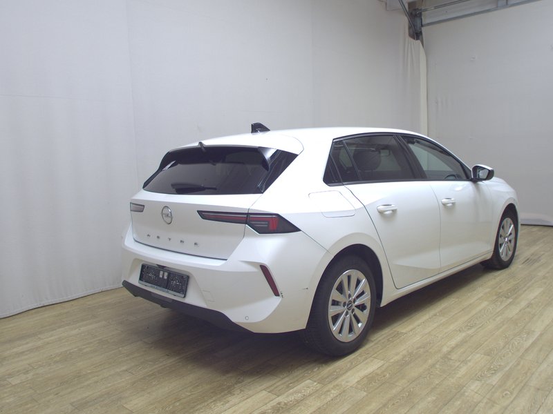 Opel Astra 1.5 D Business Edition • LED • digitalni instrumenti — 4