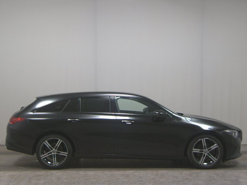 Mercedes-Benz CLA 220 d Shooting Brake automatik Progressive • ACC • LED