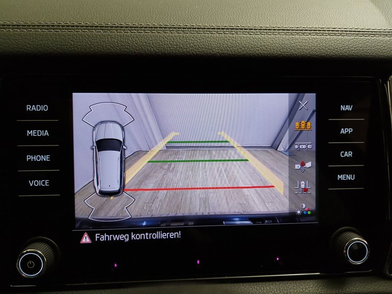Škoda Kodiaq 2.0 TDI automatik Style • ACC • el. peta vrata — 21