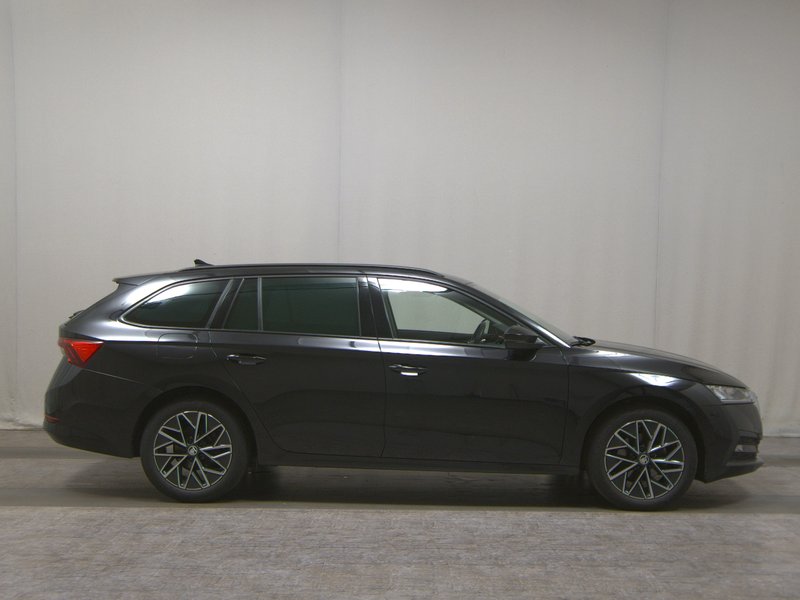 Škoda Octavia Kombi 1.5 TSI automatik Ambition • ACC • LED