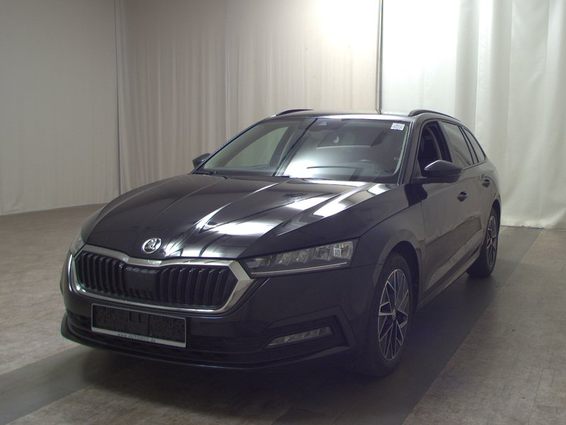 Škoda Octavia Kombi 1.5 TSI automatik Ambition • ACC • LED — 2