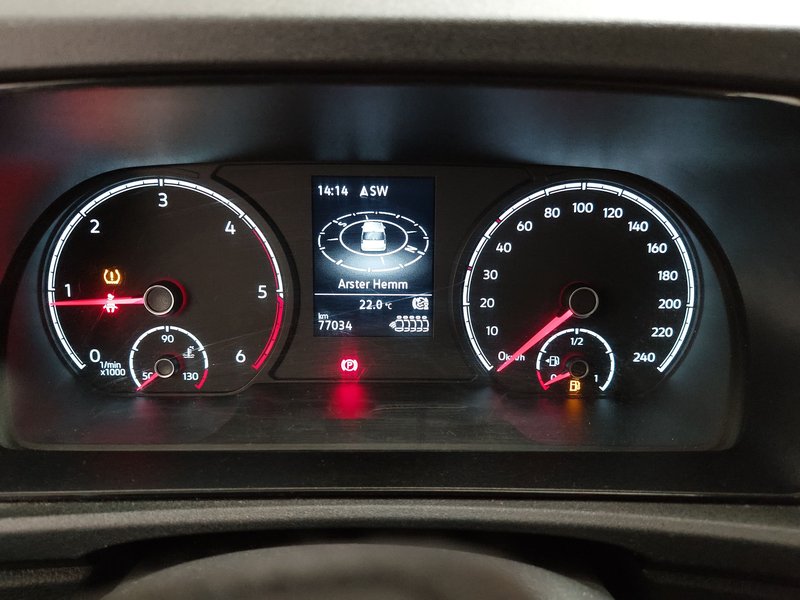 Volkswagen Caddy Maxi 2.0 TDI — 22