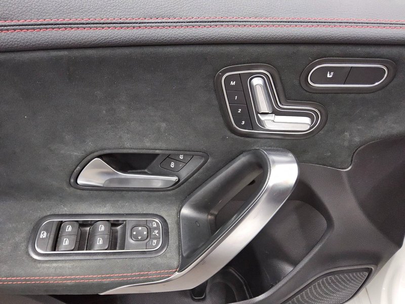 Mercedes-Benz CLA 220 d 4MATIC Shooting Brake automatik AMG Line • AHK • LED — 10