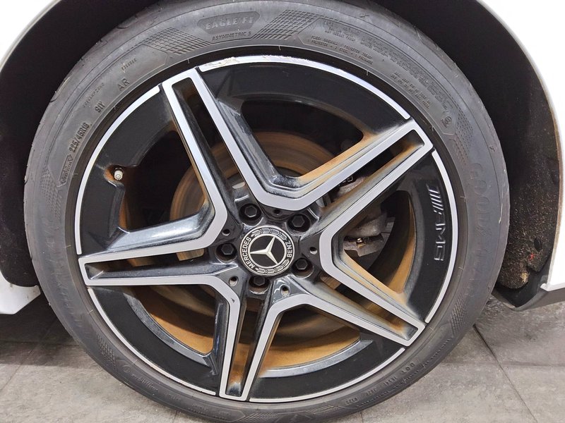 Mercedes-Benz CLA 220 d 4MATIC Shooting Brake automatik AMG Line • AHK • LED — 11