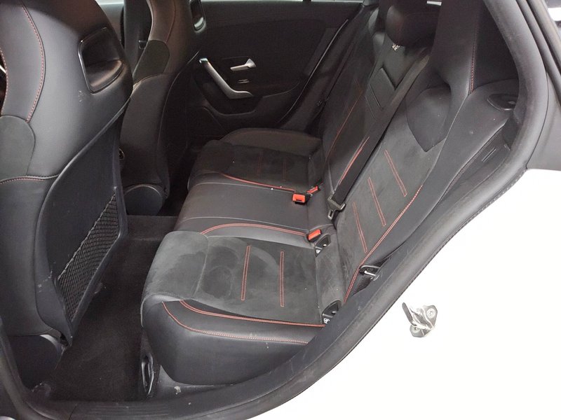 Mercedes-Benz CLA 220 d 4MATIC Shooting Brake automatik AMG Line • AHK • LED — 13
