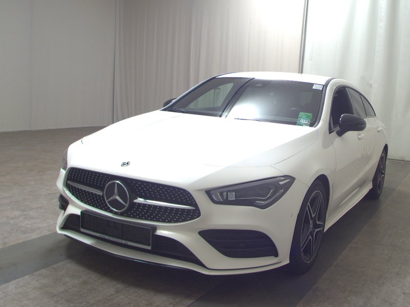 Mercedes-Benz CLA 220 d 4MATIC Shooting Brake automatik AMG Line • AHK • LED — 2