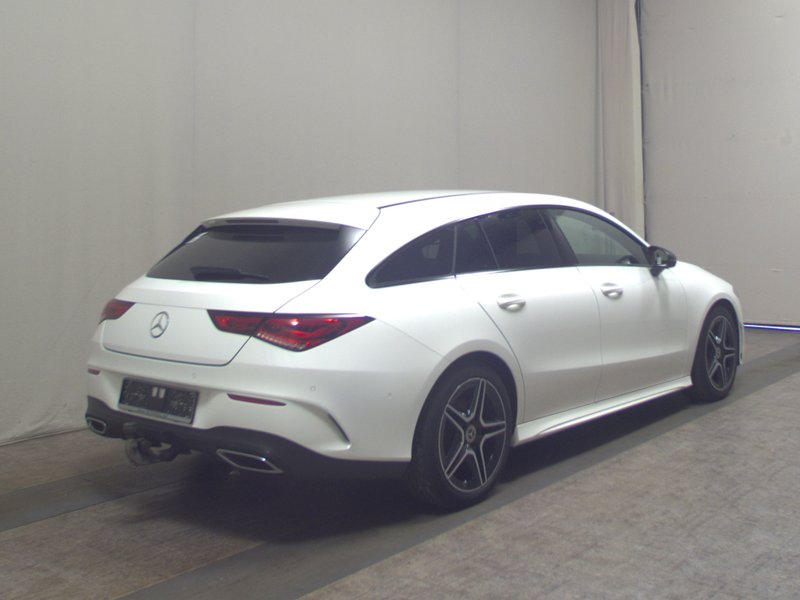 Mercedes-Benz CLA 220 d 4MATIC Shooting Brake automatik AMG Line • AHK • LED — 4
