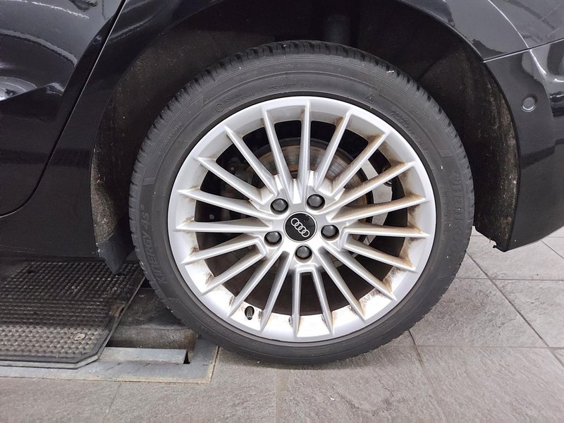 Audi A3 Sportback 35 TDI automatik • ACC • digitalni instrumenti — 11