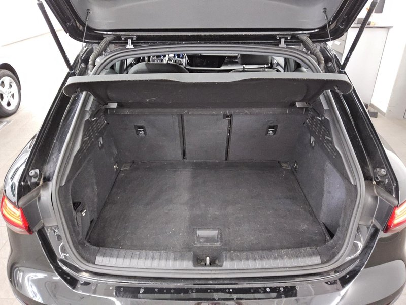Audi A3 Sportback 35 TDI automatik • ACC • digitalni instrumenti — 12