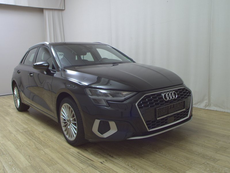 Audi A3 Sportback 35 TDI automatik • ACC • digitalni instrumenti — 3