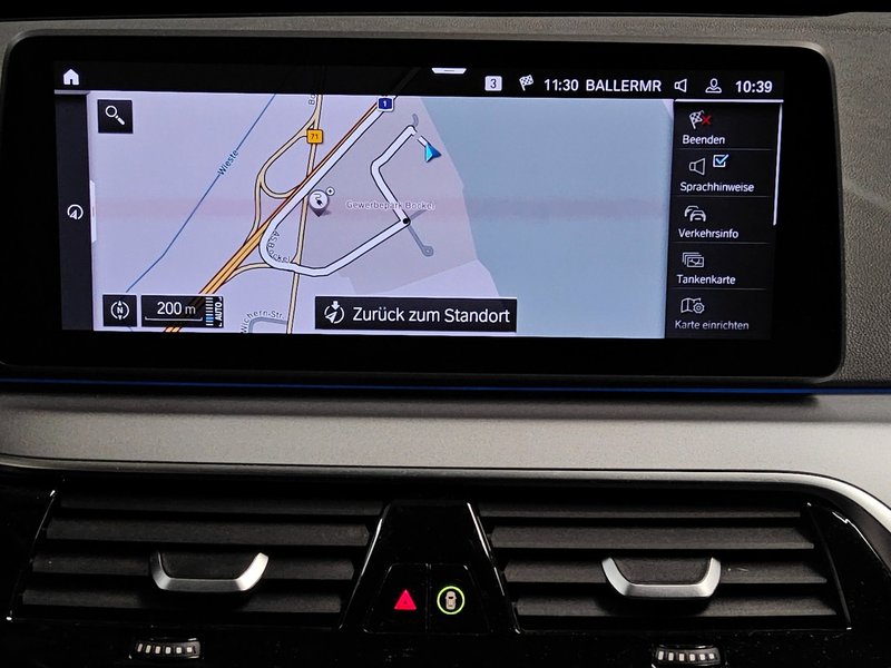 BMW 530e automatik • ACC • koža — 7
