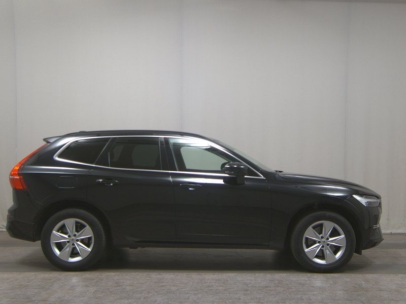 Volvo XC60 B4 automatik • ACC • grijano staklo