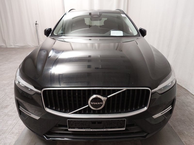 Volvo XC60 B4 automatik • ACC • grijano staklo — 9