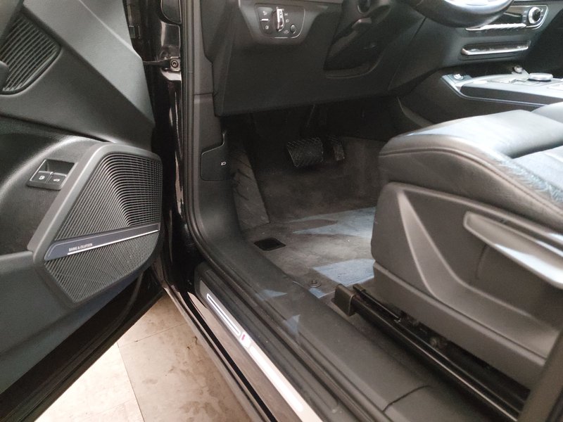 Audi Q5 50 TFSI e quattro S line automatik • ACC • AHK — 7