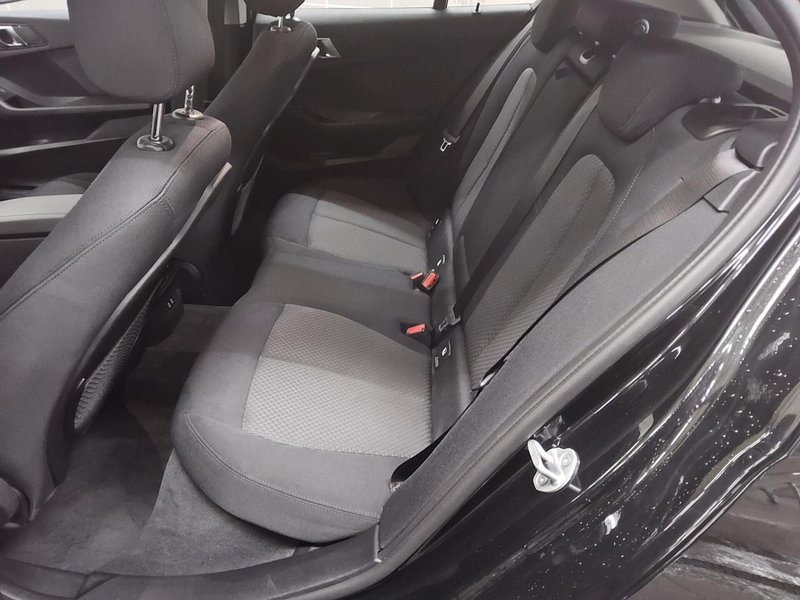 BMW 118d automatik • LED • digitalni instrumenti — 13