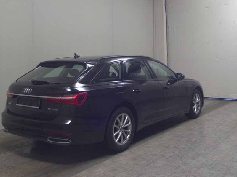 Audi A6 Avant 45 TFSI automatik • HUD • ACC — 4