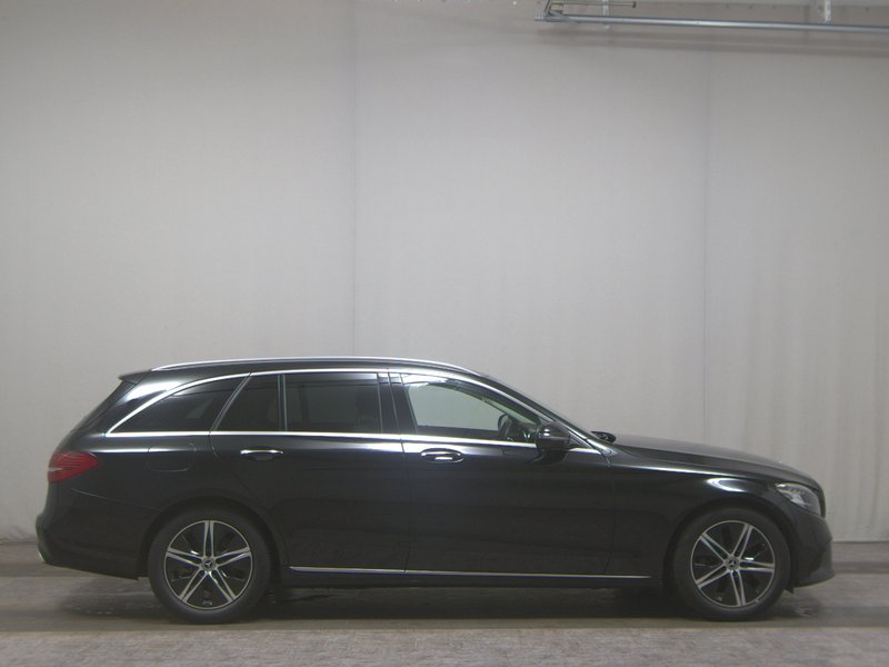 Mercedes-Benz C 220 d karavan automatik Avantgarde • LED • koža