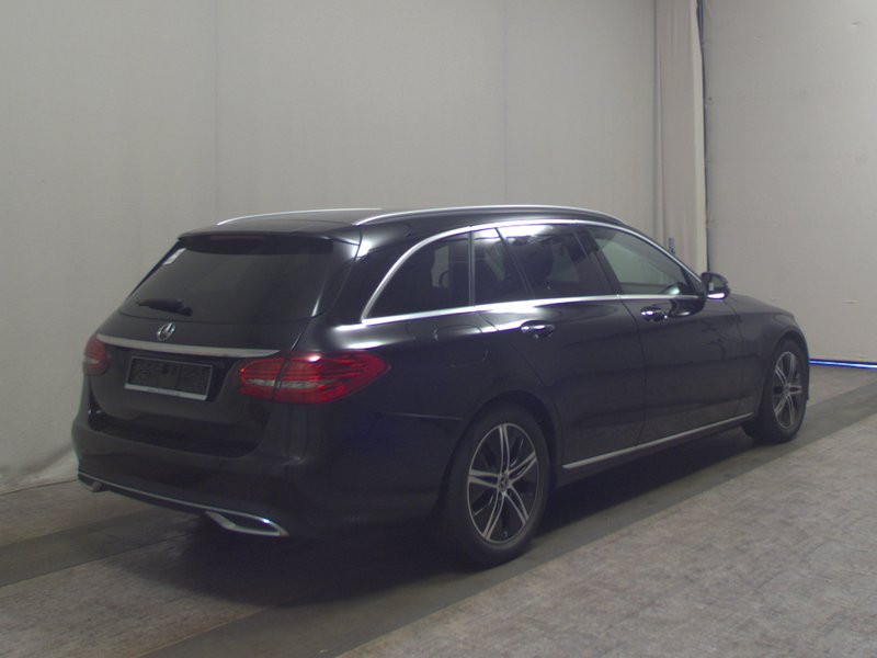 Mercedes-Benz C 220 d karavan automatik Avantgarde • LED • koža — 4