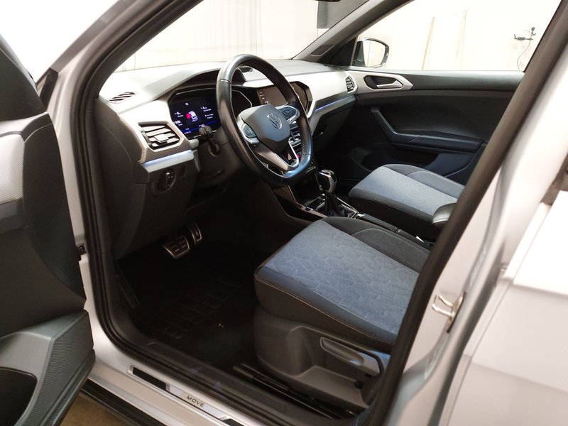 Volkswagen T-Cross 1.0 TSI Move automatik • ACC • LED — 6