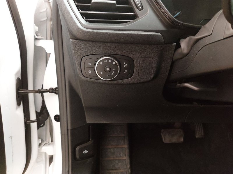 Ford Focus Turnier 1.5 EcoBlue ST-Line automatik • ACC • LED — 7