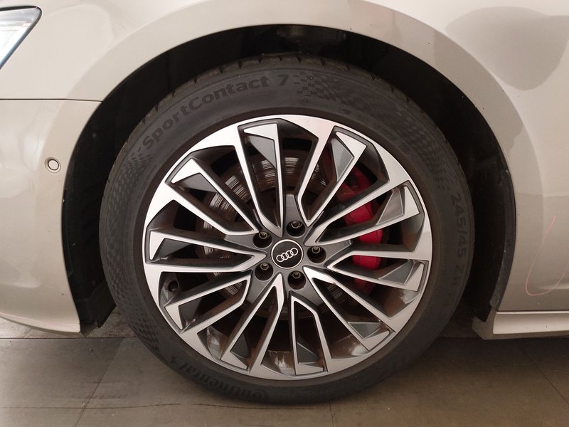 Audi A6 Avant 55 TFSI e quattro S line automatik • Full LED • AHK — 8