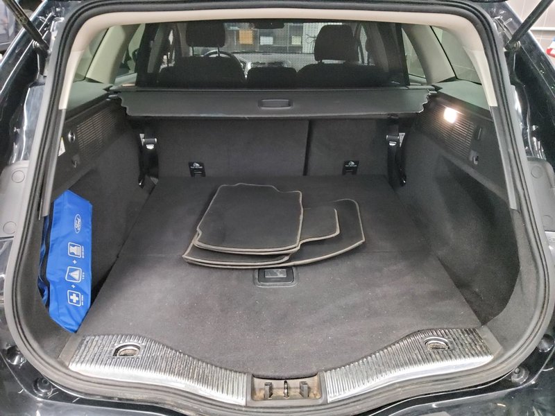 Ford Mondeo Turnier 2.0 EcoBlue automatik Titanium • LED • kuka — 11