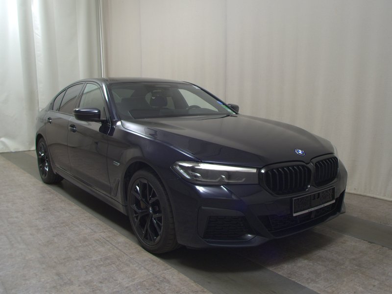 BMW 545e xDrive automatik M Sport • HUD • ACC — 3