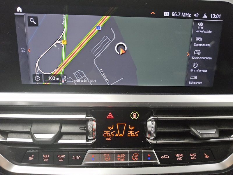 BMW 320d Touring Sport-Line automatik • digitalni instrumenti • Full LED — 7