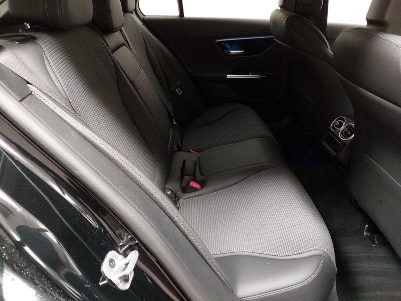 Mercedes-Benz C 200 d karavan Avantgarde automatik • ACC • AHK — 12