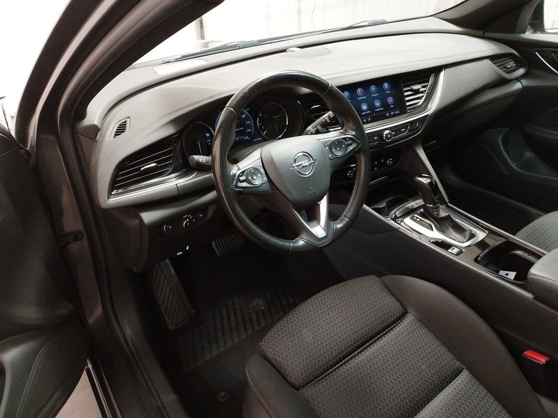 Opel Insignia ST 1.5 D Business Edition automatik • LED • navigacija — 6